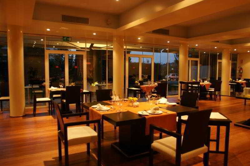 Hotel Villa Garden Braga Restaurang bild